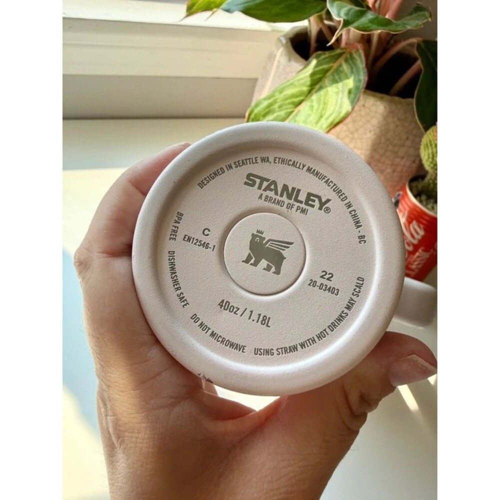 Stanley quencher 40oz rose quartz - Picture 10 of 10